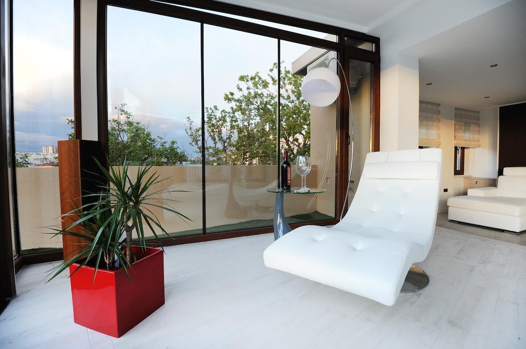 Feel Good Penthouse With Jacuzzi Apartamento Zadar Exterior foto