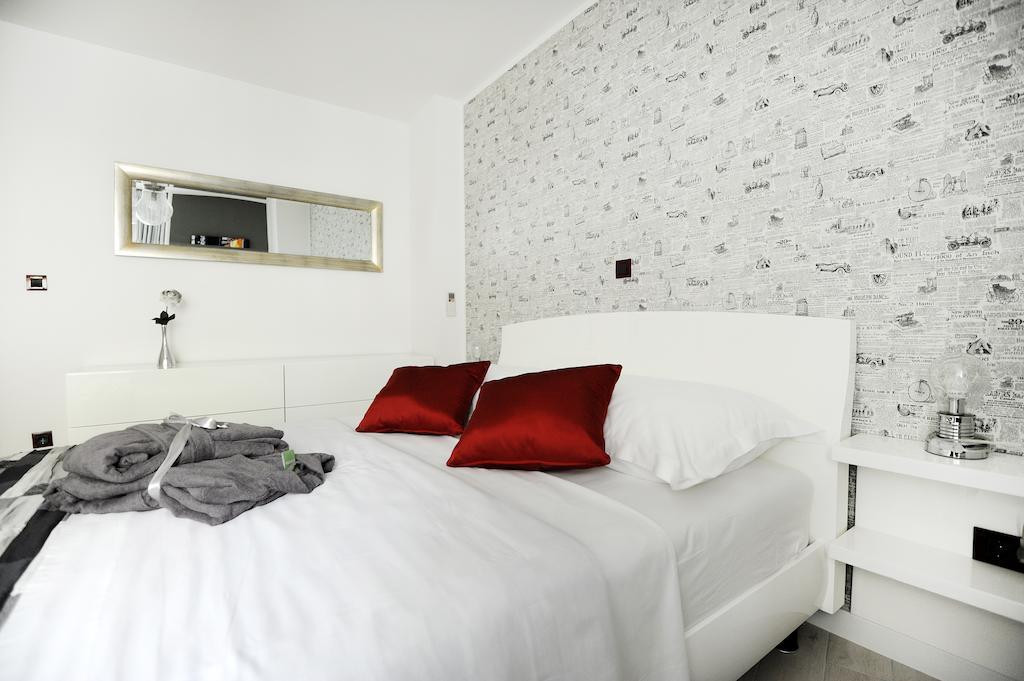 Feel Good Penthouse With Jacuzzi Apartamento Zadar Quarto foto
